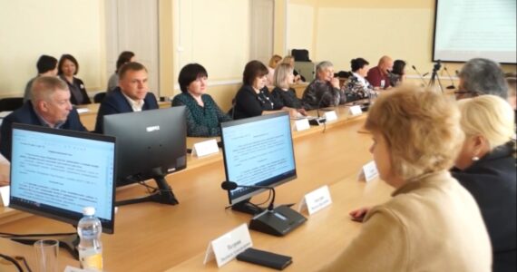 Заседание постоянных комиссий и Думы Боровичского муниципального района