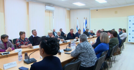 Заседание постоянных комиссий Думы района